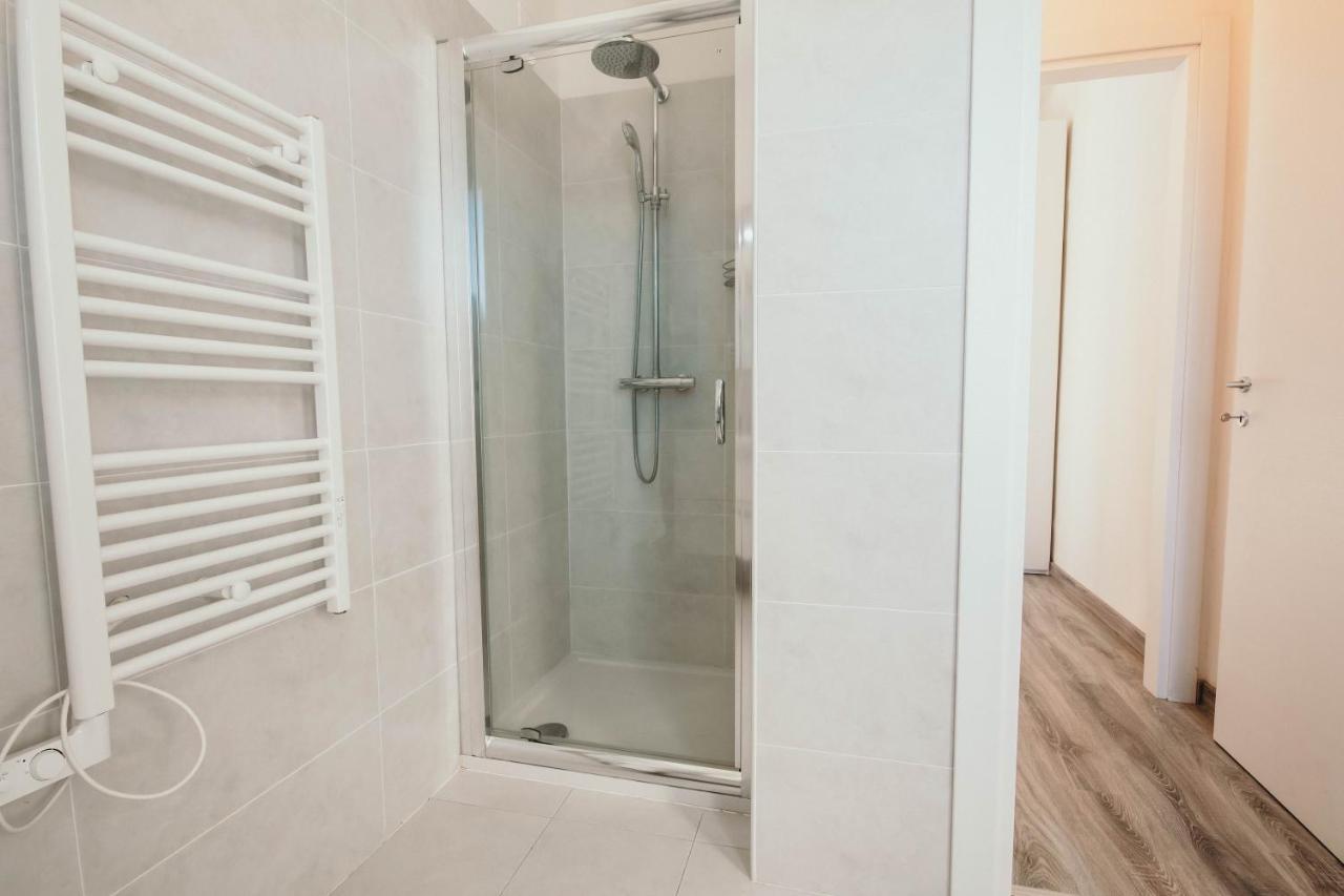 Al 13 Rosso - Lakeside Leisure & Business Stresa Ngoại thất bức ảnh
