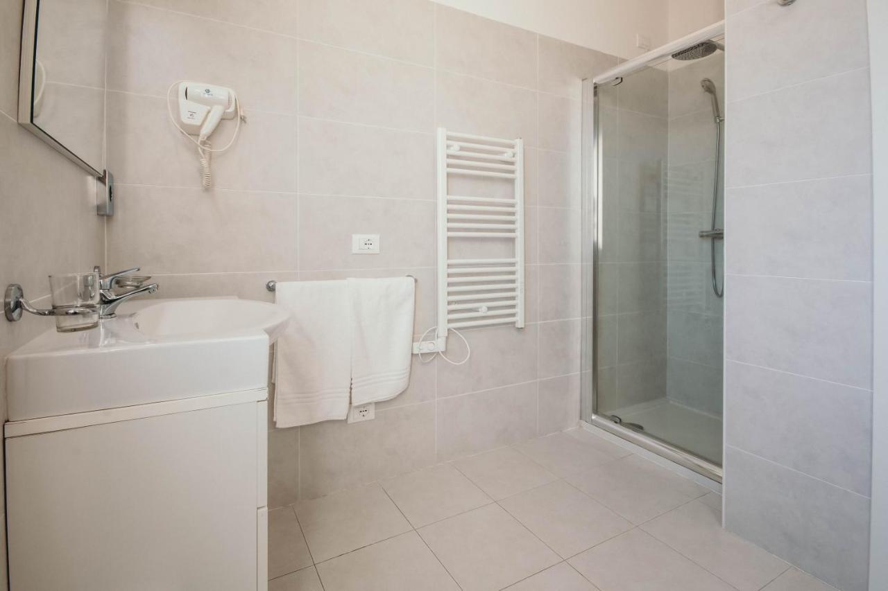 Al 13 Rosso - Lakeside Leisure & Business Stresa Ngoại thất bức ảnh